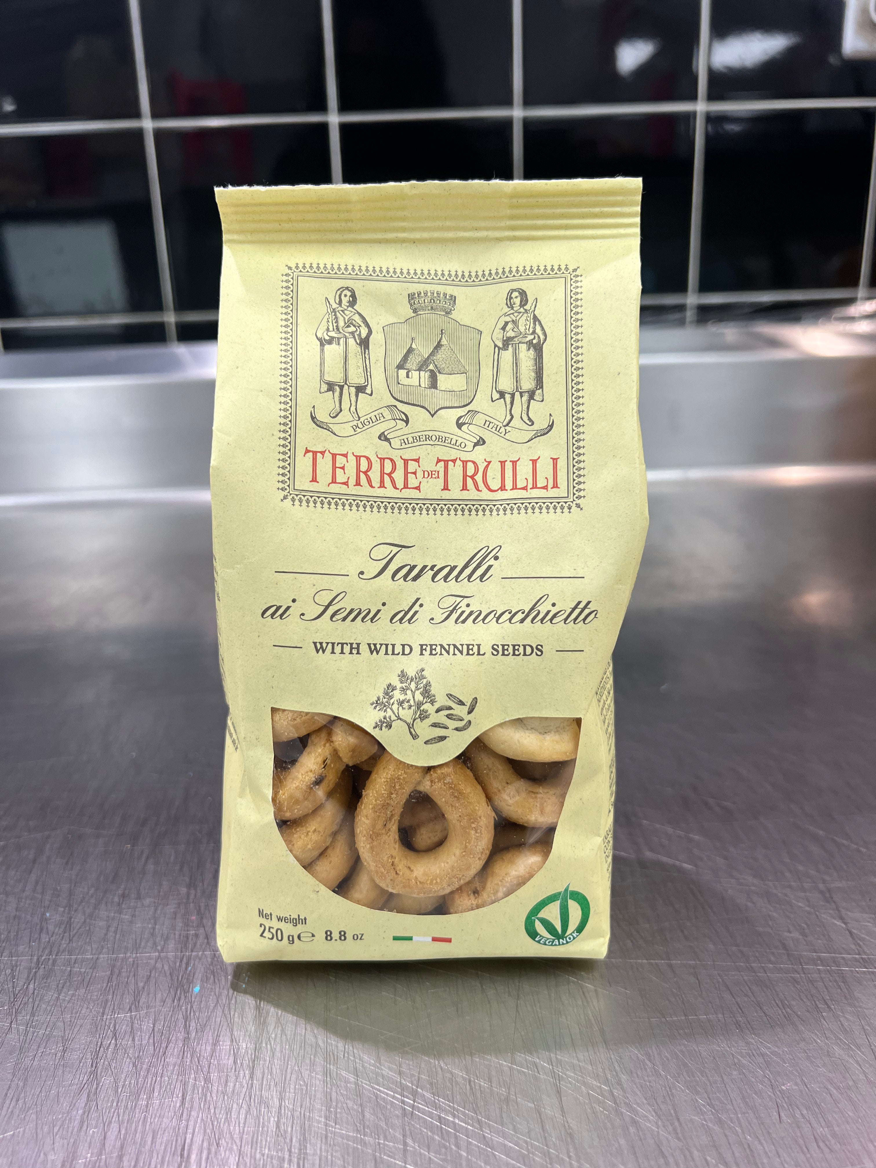 Terre Trulli Taralli ai Semi di Finocchietto (Taralli with Wild Fennel ... Terre Trulli Taralli ai Semi di Finocchietto (Taralli with Wild Fennel ...